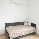Charmante Maison Avec Jardin De 300 M2 Proche Vieille De Lejlighed *