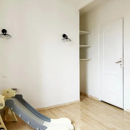 Charmante Maison Avec Jardin De 300 M2 Proche Vieille De