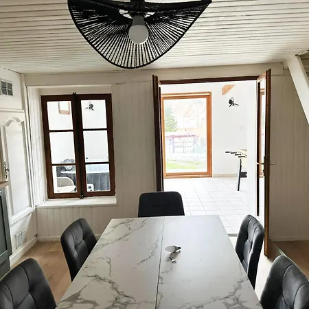 Charmante Maison Avec Jardin De 300 M2 Proche Vieille De بولون-سور-مير