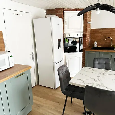 Charmante Maison Avec Jardin De 300 M2 Proche Vieille De Apartamento Boulogne-sur-Mer