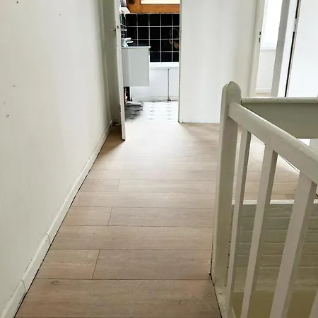 아파트 Charmante Maison Avec Jardin De 300 M2 Proche Vieille De