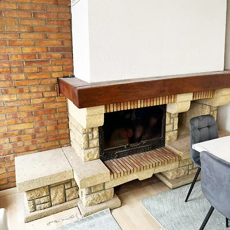 Charmante Maison Avec Jardin De 300 M2 Proche Vieille De Apartamento *